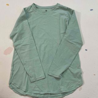 ユニクロ(UNIQLO)のユニクロ　長袖　ミントグリーン　150(Tシャツ/カットソー)