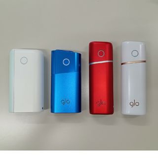 グロー(glo)のグロー　4点と付属品(動作確認済)(タバコグッズ)