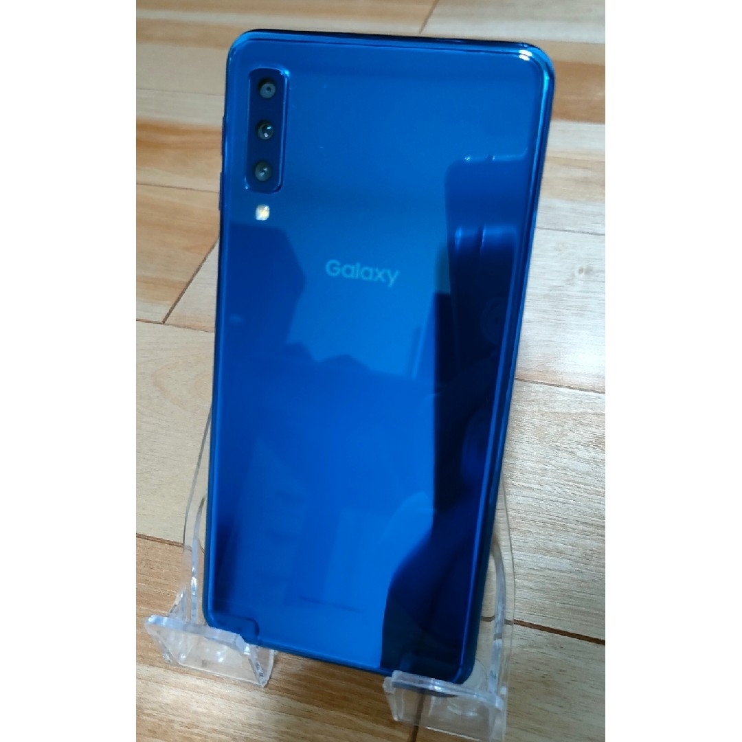 GALAXY A7 ブルー 楽天モバイル版 スマホ/家電/カメラのスマートフォン/携帯電話(スマートフォン本体)の商品写真