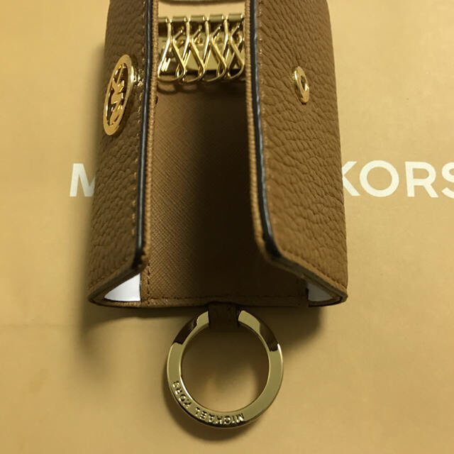 Michael Kors(マイケルコース)の【新品】MICHAEL KORS  キーケース レディースのファッション小物(キーケース)の商品写真