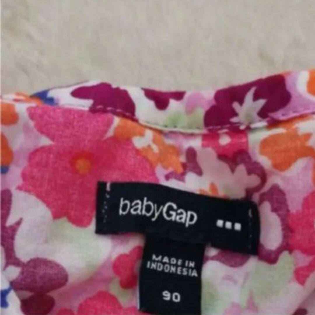 babyGAP(ベビーギャップ)の【美品】babyGap ワンピース 90 キッズ/ベビー/マタニティのキッズ服女の子用(90cm~)(ワンピース)の商品写真