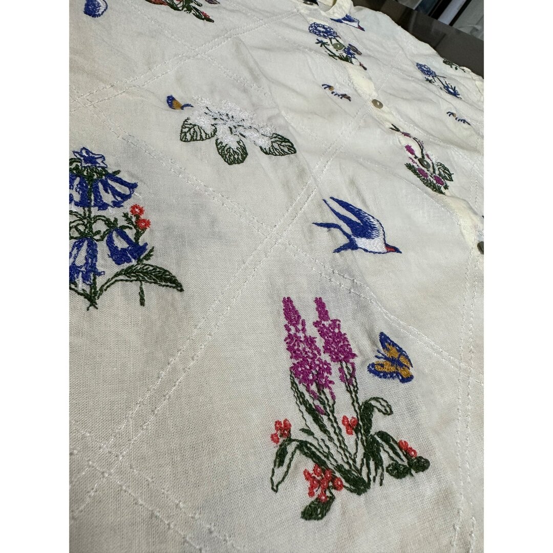美品 マーブルシュッド marble sud 花 鳥 刺繍 シャツ ブラウス 美品 マーブルシュッド marble sud 花 鳥 刺繍 シャツ ブラウス
