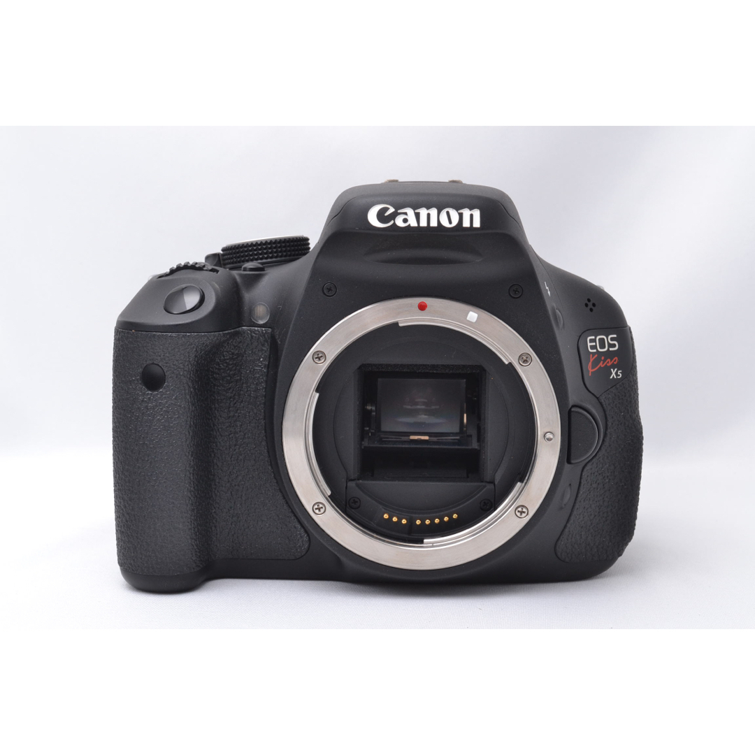 Canon(キヤノン)のCanon キャノン EOS KissX5 ダブルズーム♪ スマホ/家電/カメラのカメラ(デジタル一眼)の商品写真