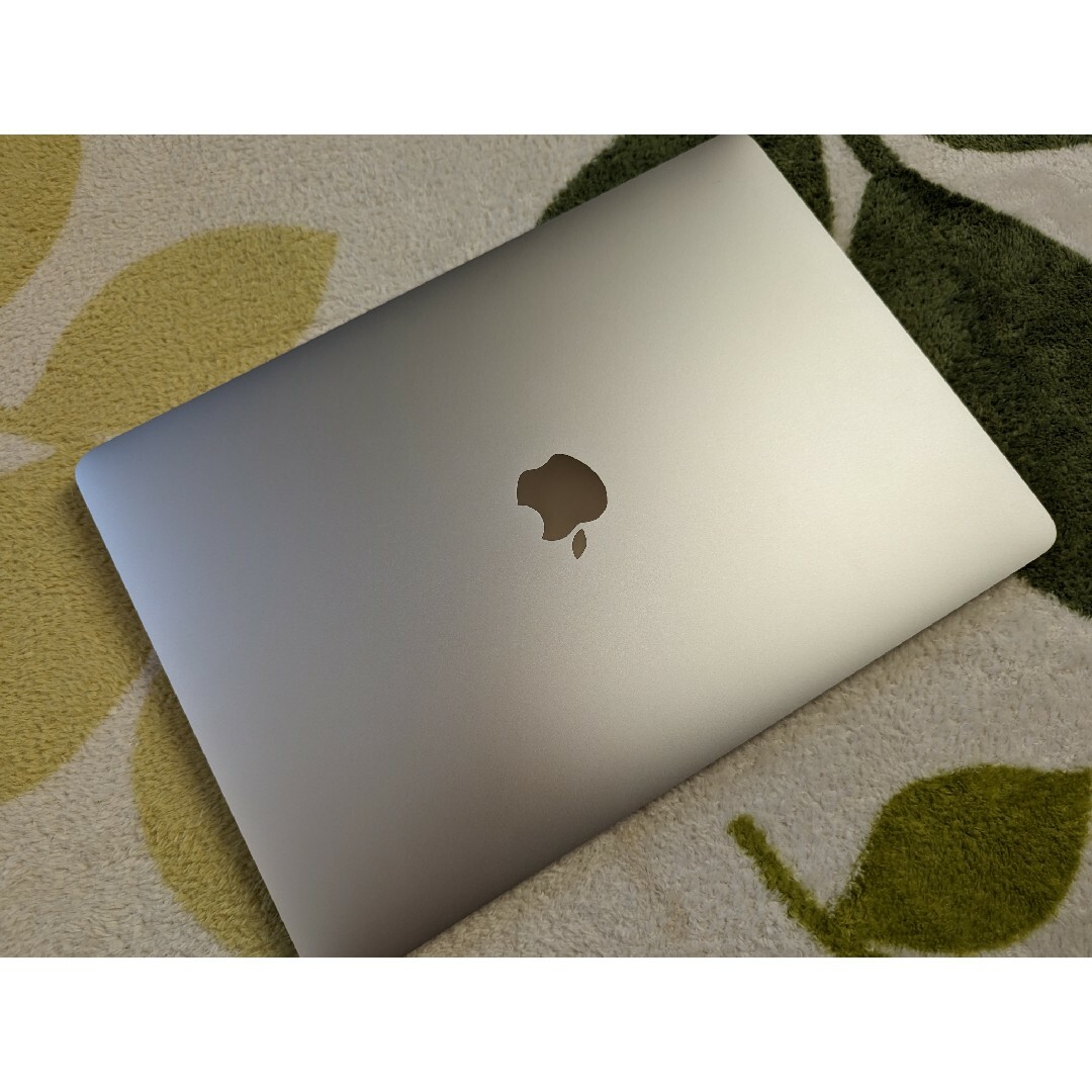 美品　M1 MacBook Air 13インチ 8GB 256GB シルバー