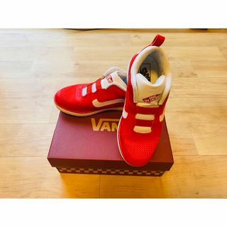 ヴァンズ(VANS)の[a.dさま専用]VANS（バンズ）キッズ　スニーカー　赤　レッド(スニーカー)