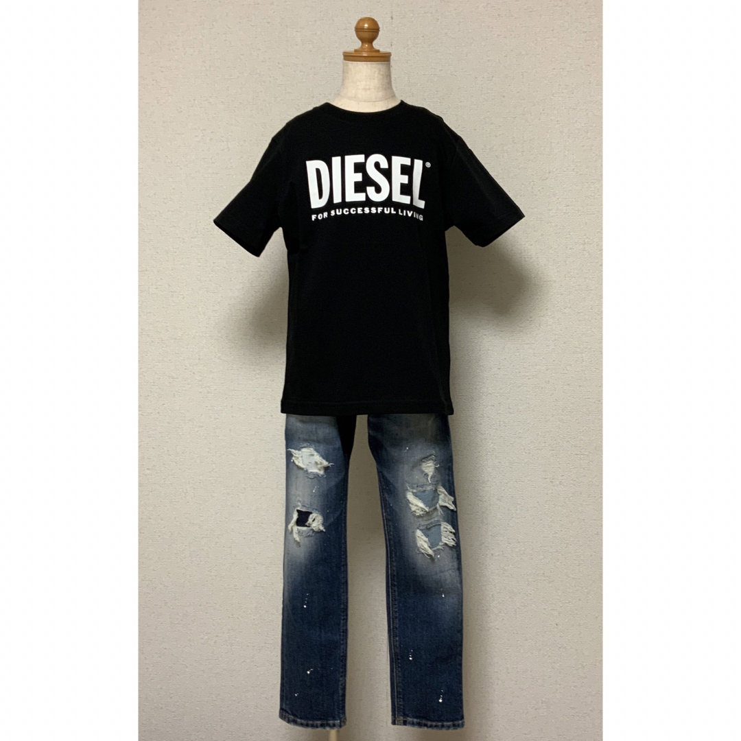Diesel デザインT シャツ（新品未使用）