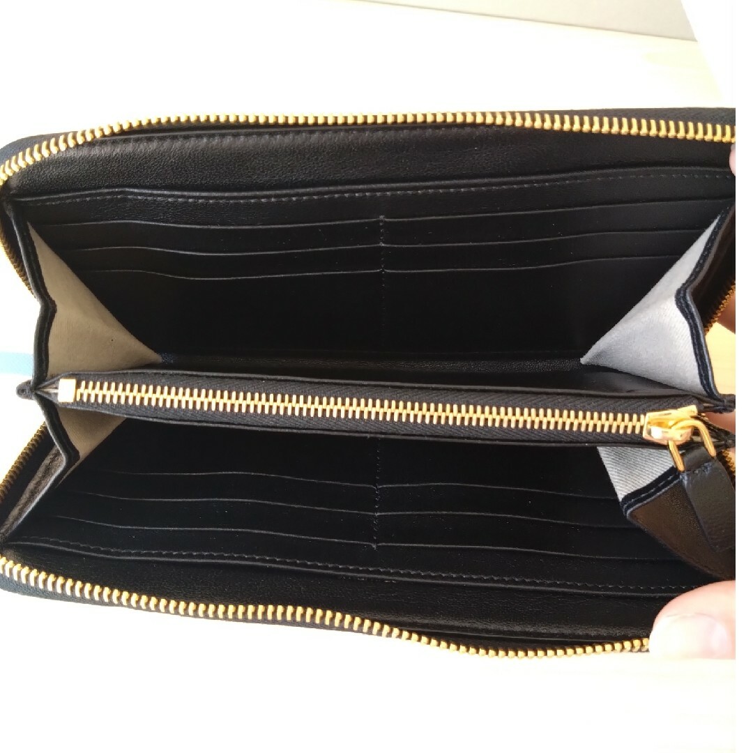 【新品未使用】MARNI(マルニ)長財布