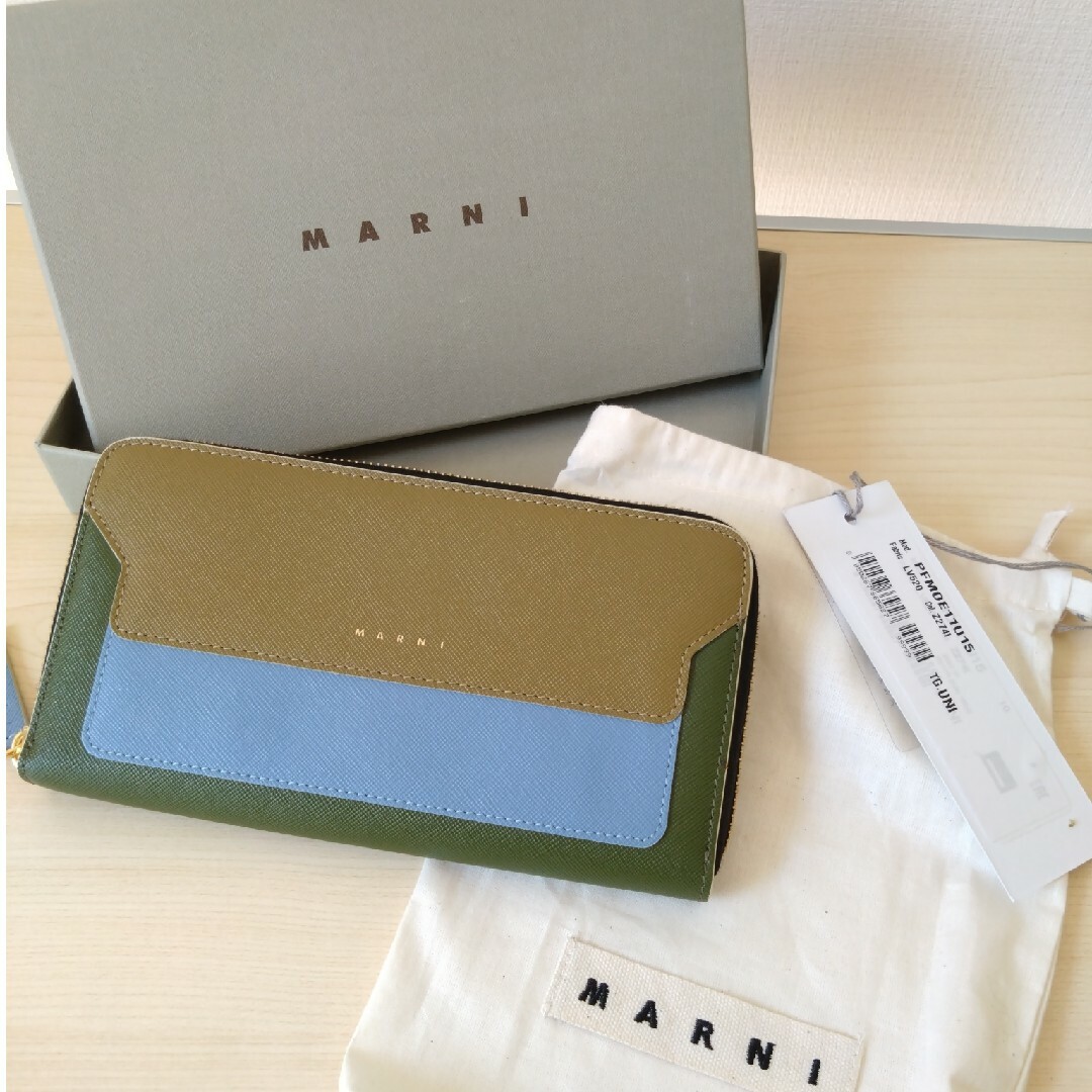 【新品未使用】MARNI（マルニ）長財布 | フリマアプリ ラクマ