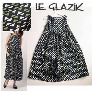 ルグラジック(LE GLAZIK)の美品 LE GLAZIK ルグラジック ボリュームワンピース 定番人気レトロ柄(ロングワンピース/マキシワンピース)