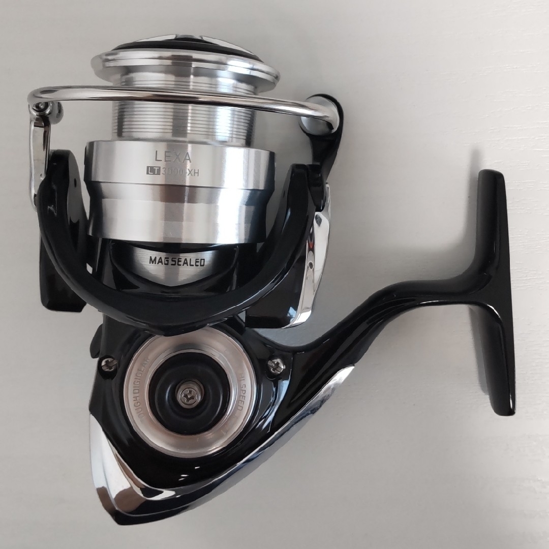 スピニングリール ダイワ レグザLT3000-XH (未使用品、美品) www ...