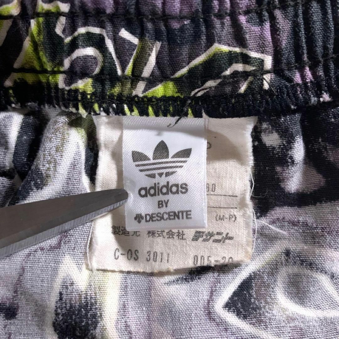 adidas - 90s adidas デサント製 派手 総柄 ランニング ショートパンツ