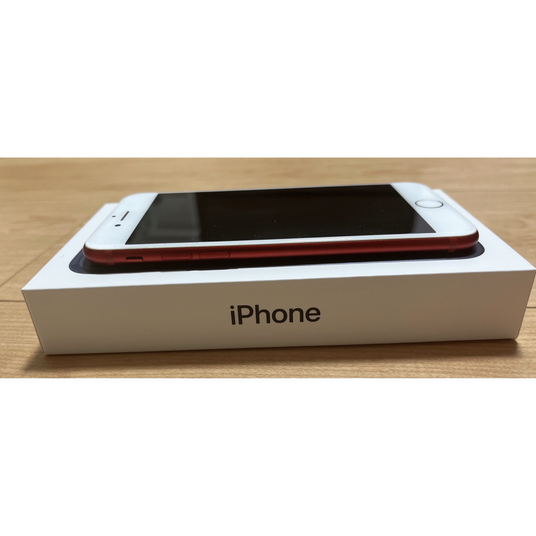 iPhone(アイフォーン)のT様専用【美品】Apple iPhone7 128GB プロダクトレッド スマホ/家電/カメラのスマートフォン/携帯電話(スマートフォン本体)の商品写真