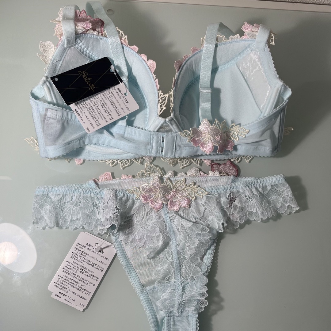 新品 ワコール サルート 店舗限定 89G ローライズショーツL-