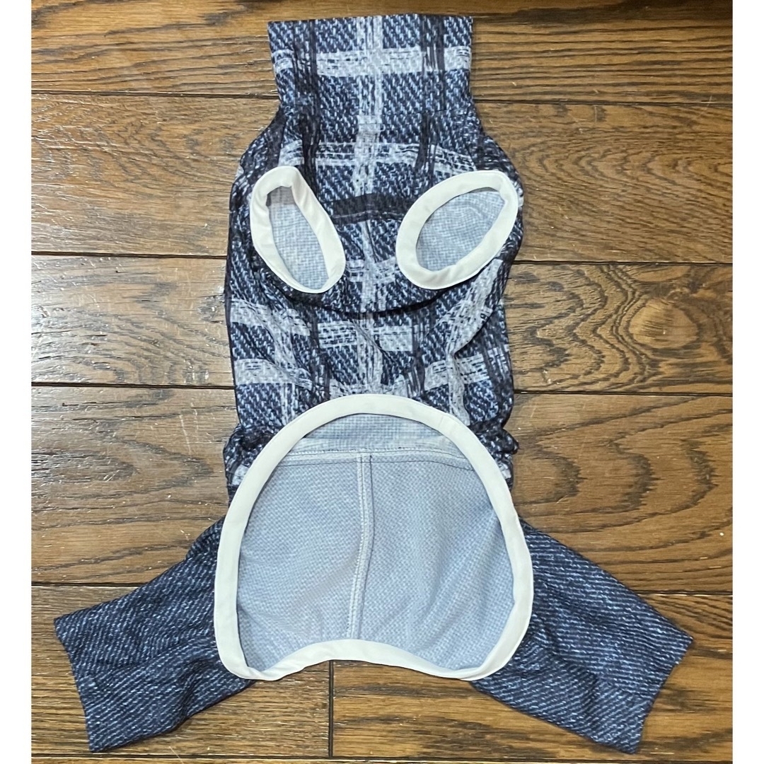 おしゃれ イタグレ服(ハンドメイド)ラッシュガード袖無し半ズボン