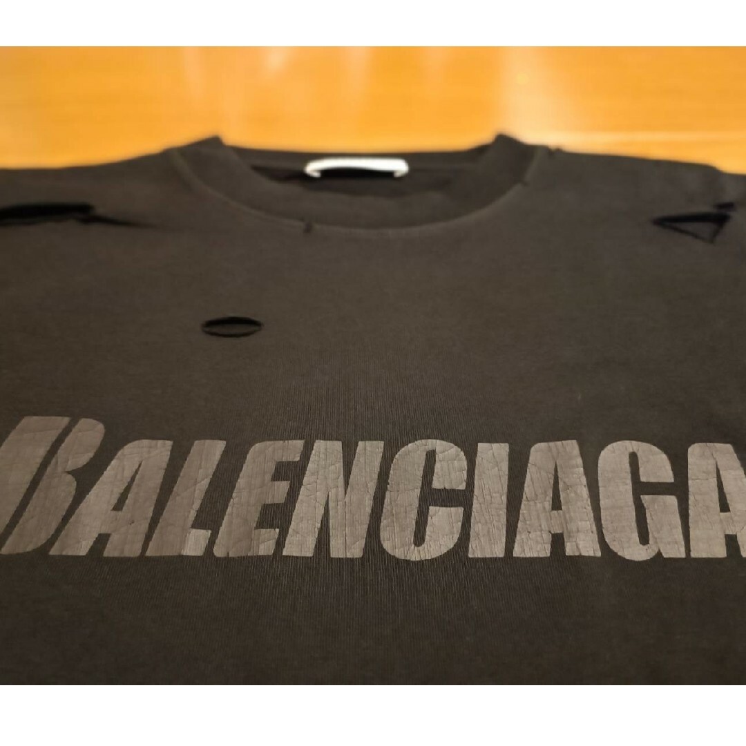 Balenciaga(バレンシアガ)の正規品・新品未使用 BALENCIAGA Tシャツ(ユニセックス) レディースのトップス(Tシャツ(半袖/袖なし))の商品写真