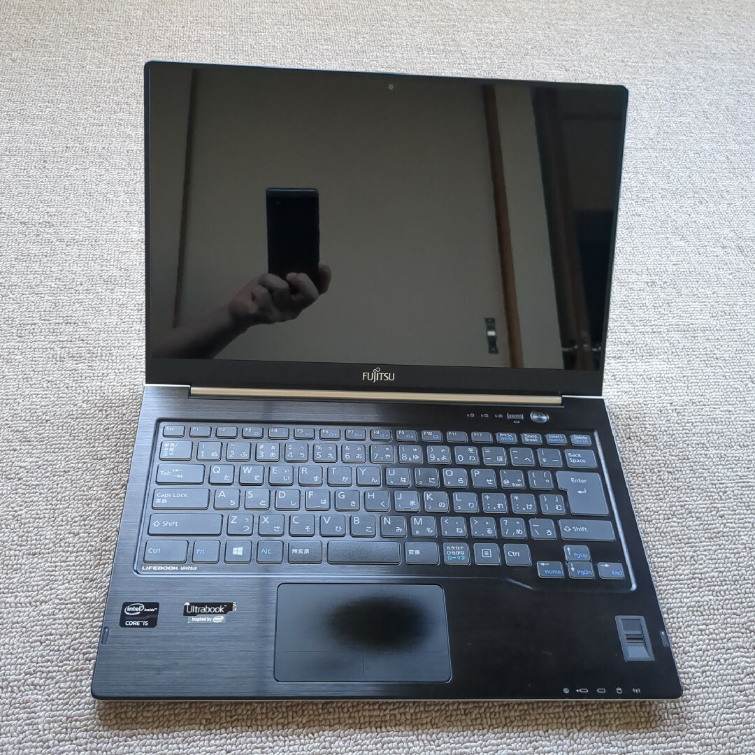 メモリ増設も値段据置!!FUJITUS LIFEBOOK UH75/J