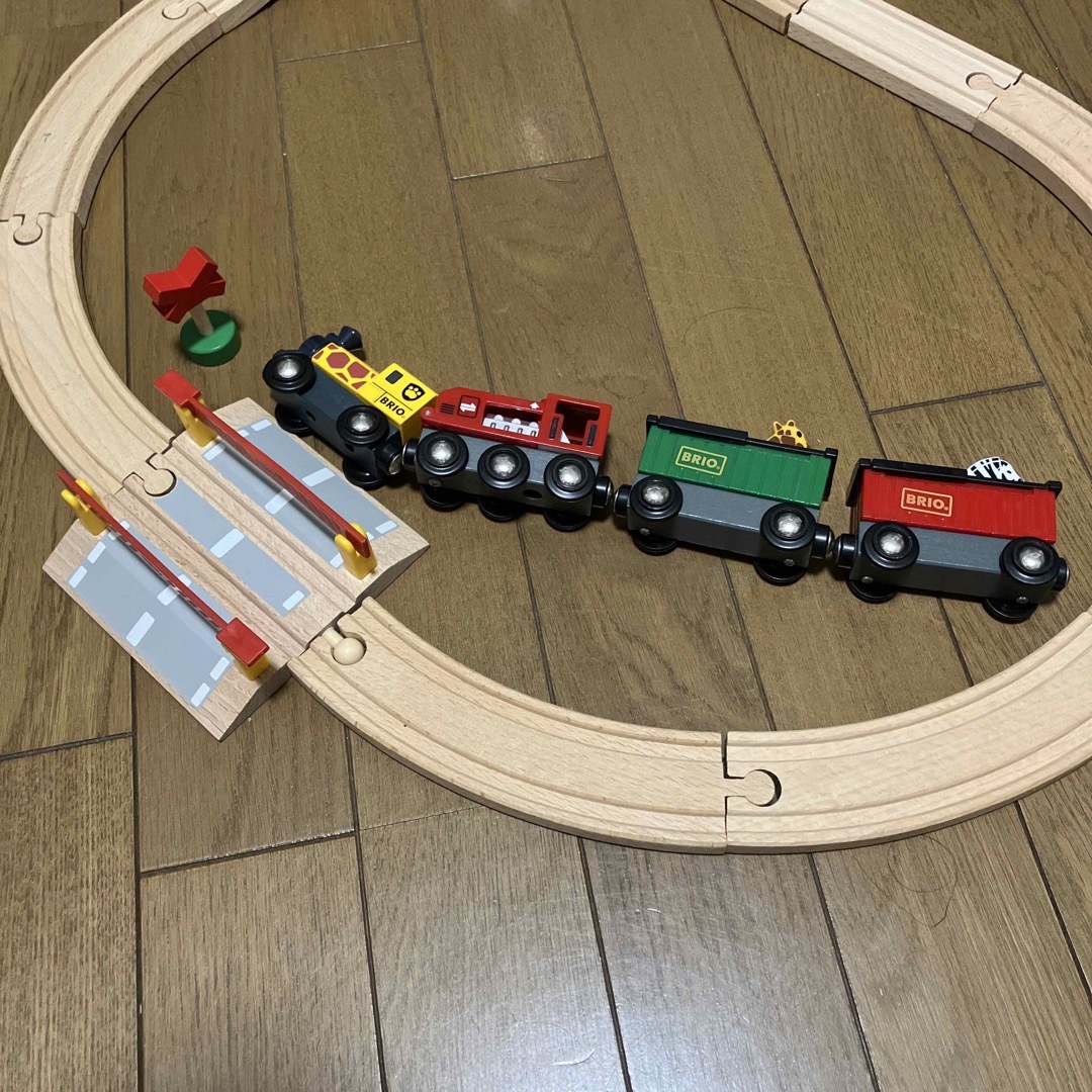 BRIO(ブリオ)のブリオ　トンネル　踏切セット キッズ/ベビー/マタニティのおもちゃ(電車のおもちゃ/車)の商品写真