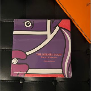 エルメス(Hermes)の新品⭐︎未使用　エルメス　スカーフ集(洋書)