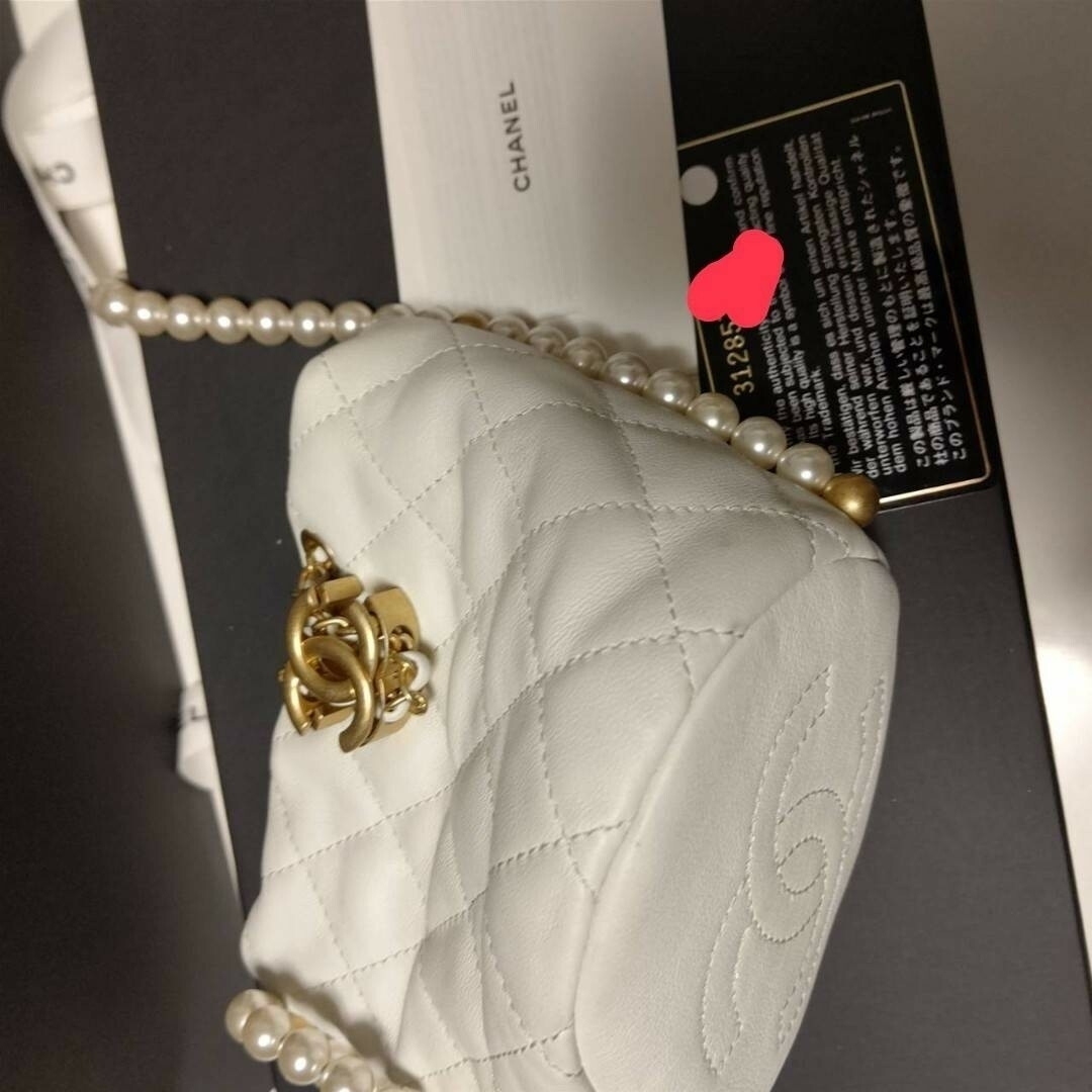 CHANEL(シャネル)の♡CHANEL🤍パール🤍ミニバケットバック🤍 レディースのバッグ(ショルダーバッグ)の商品写真