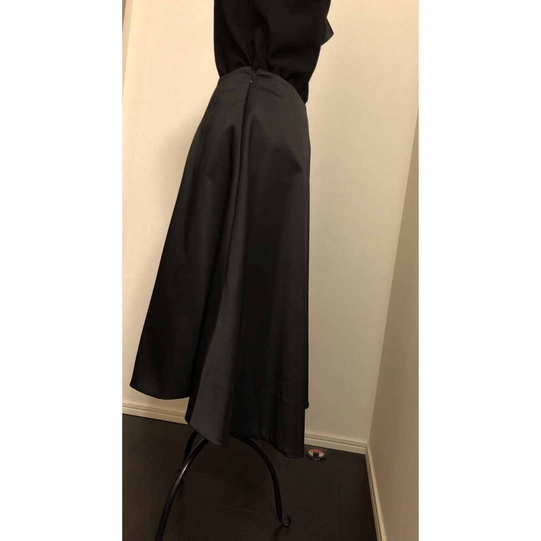 BLENHEIM 肩フリル　スカートセット レディースのスカート(ひざ丈スカート)の商品写真