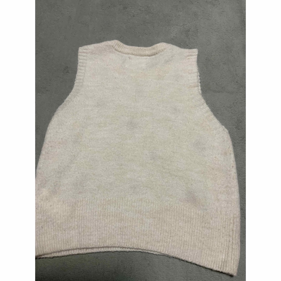 ZARA(ザラ)のZARA キッズ　ニットベスト　サイズ152 キッズ/ベビー/マタニティのキッズ服女の子用(90cm~)(ニット)の商品写真