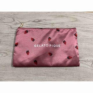 ジェラートピケ(gelato pique)のMORE付録　ジェラートピケ　ストロベリー柄サテンポーチ(ポーチ)