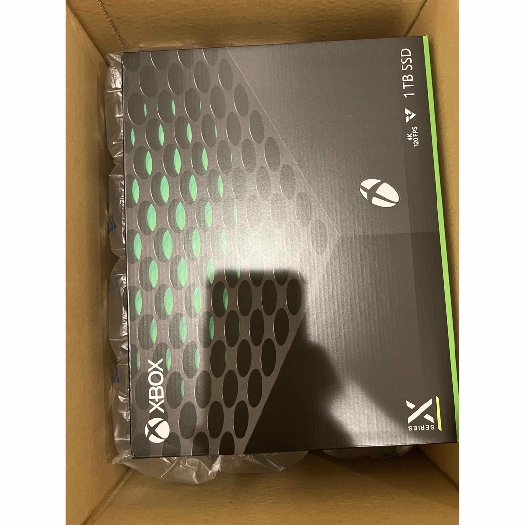 Xbox(エックスボックス)のXbox series X 本体 3台 エンタメ/ホビーのゲームソフト/ゲーム機本体(家庭用ゲーム機本体)の商品写真