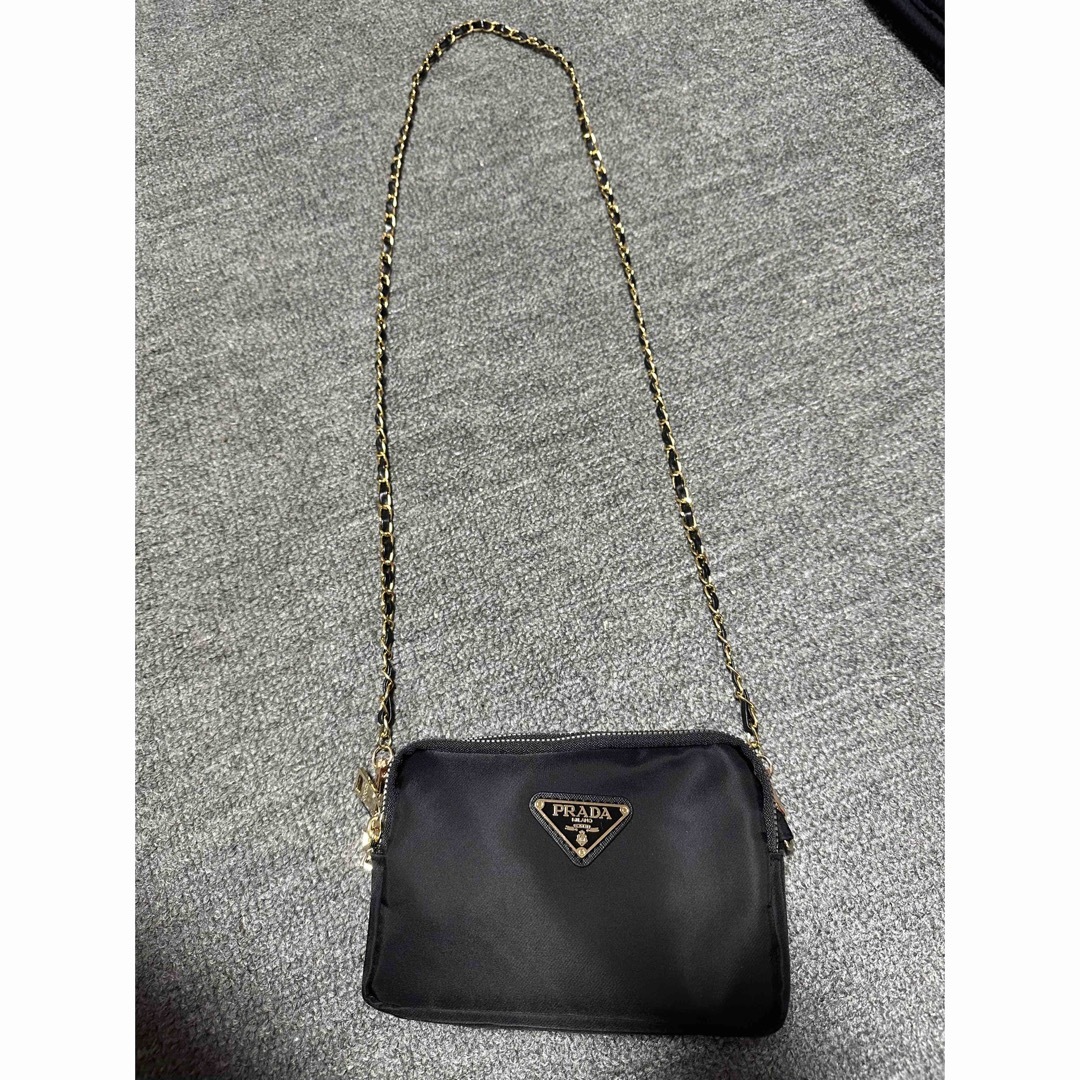 プラダ ノベルティ ショルダーバッグ PRADA!