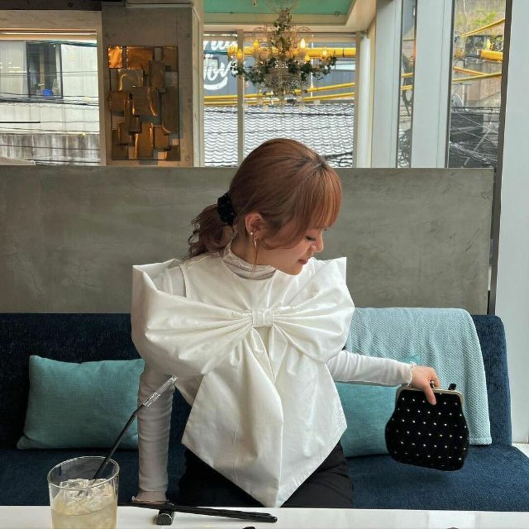 bibiy  ANNE RIBBON BLOUSE