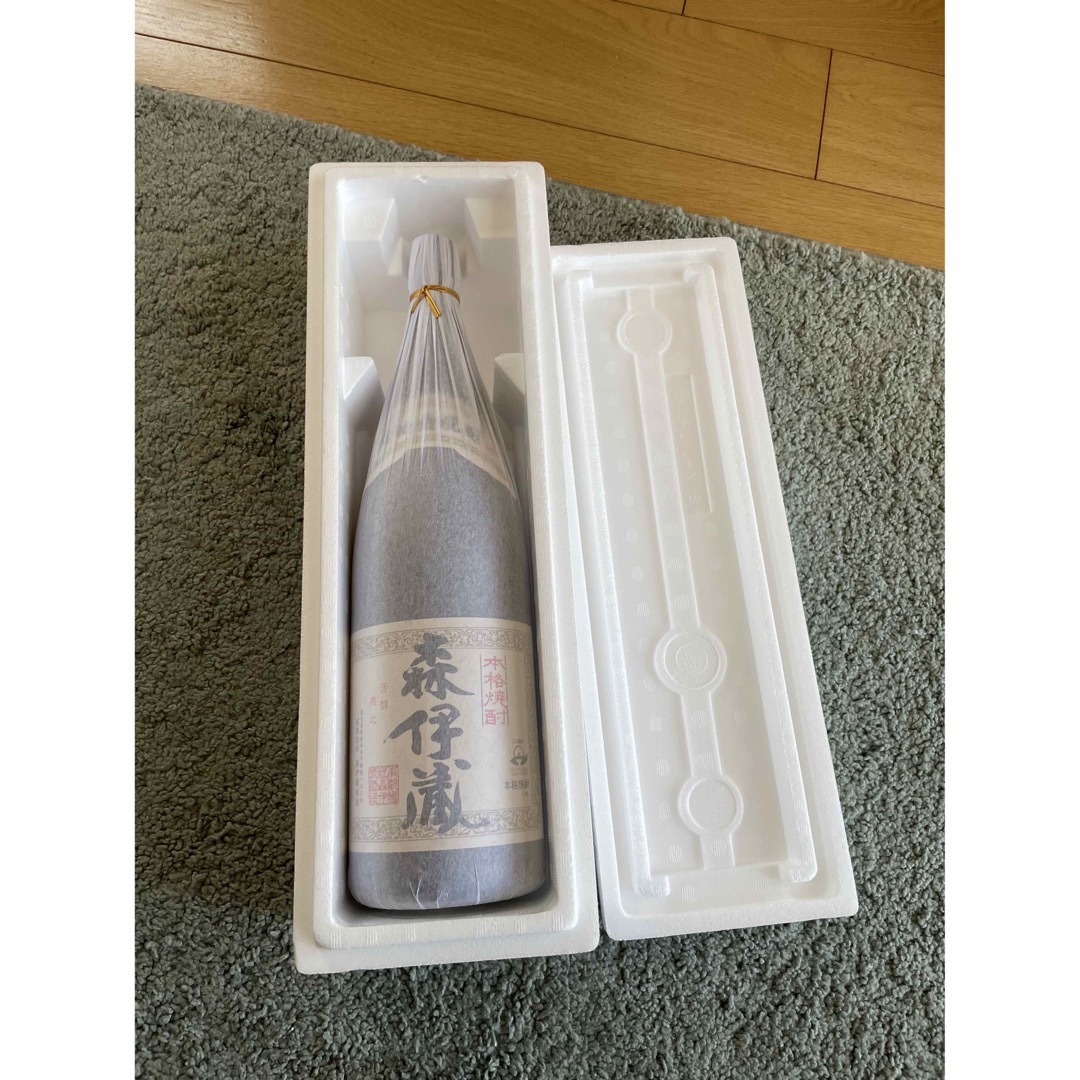 森伊蔵(モリイゾウ)の森伊蔵　1800ml 食品/飲料/酒の酒(焼酎)の商品写真