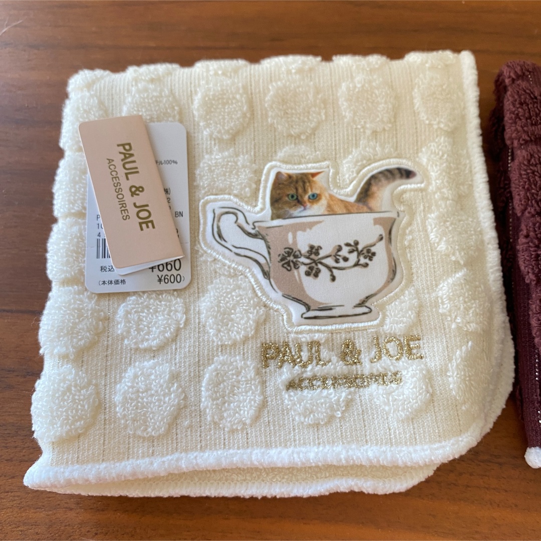 PAUL & JOE(ポールアンドジョー)のmaco様専用◆PAUL&JOE ACCESSOIRES ネコ柄タオルハンカチ レディースのファッション小物(ハンカチ)の商品写真