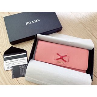 プラダ(PRADA)のpradaプラダ　リボン長財布(長財布)