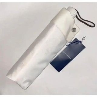 バーバリー折りたたみ雨傘 ジャカート ホワイト