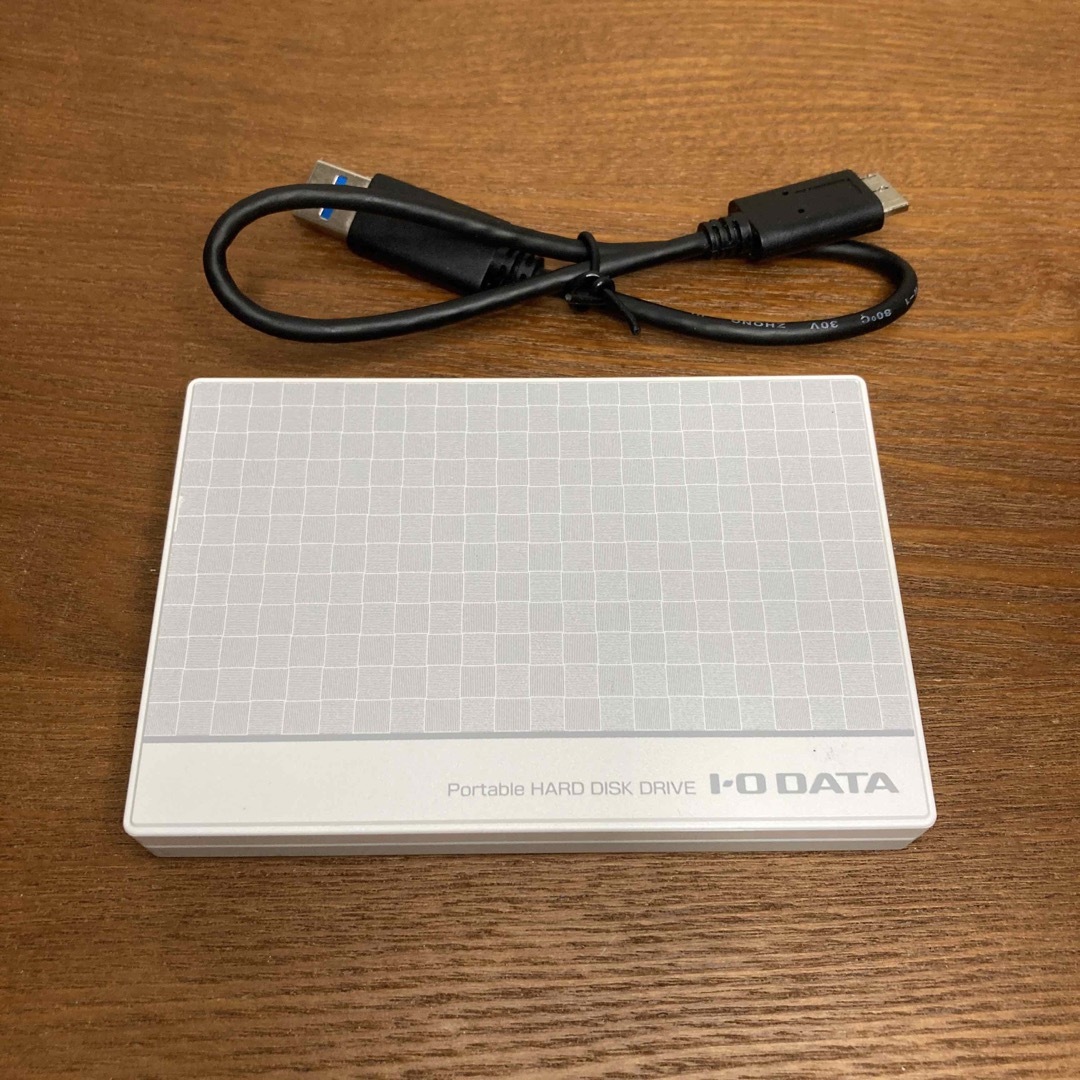 io-deta アイオーデータ EC-PHU3W1ポータブルハードディスク1TB | フリマアプリ ラクマ