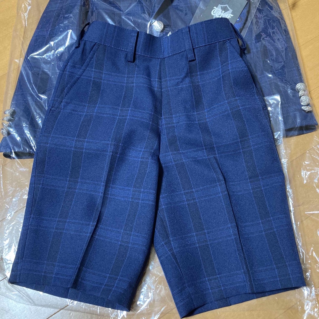 紺チェック柄スーツ110 キッズ/ベビー/マタニティのキッズ服男の子用(90cm~)(ドレス/フォーマル)の商品写真