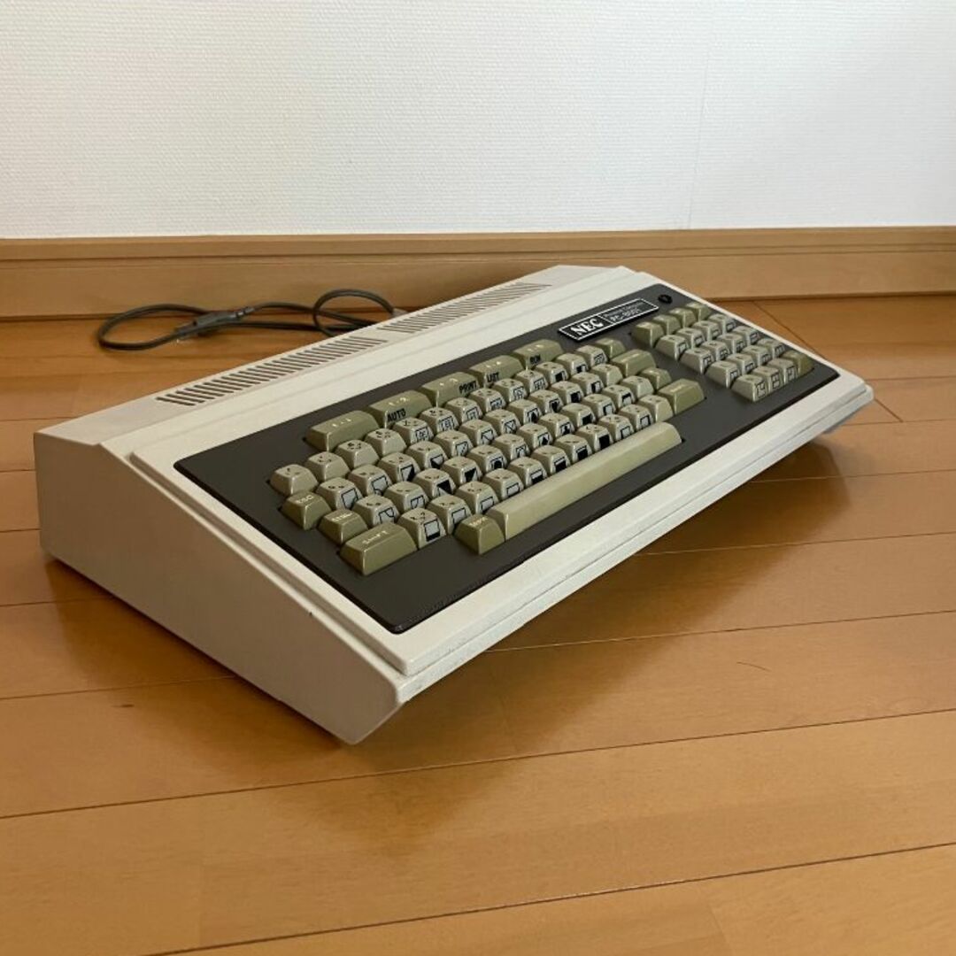 ☆NEC 国産初のパソコン　PC-8001本体 ジャンク