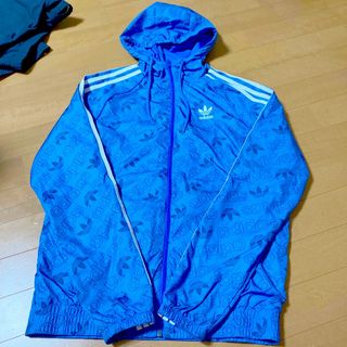 アディダス(adidas)のadidasパーカー(パーカー)