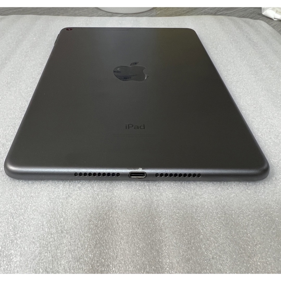 SIMフリー iPad mini 第5世代 64GB  MUX52J/A 一括○ 3