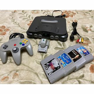 ニンテンドウ64(NINTENDO 64)のNINTENDO 64(家庭用ゲーム機本体)