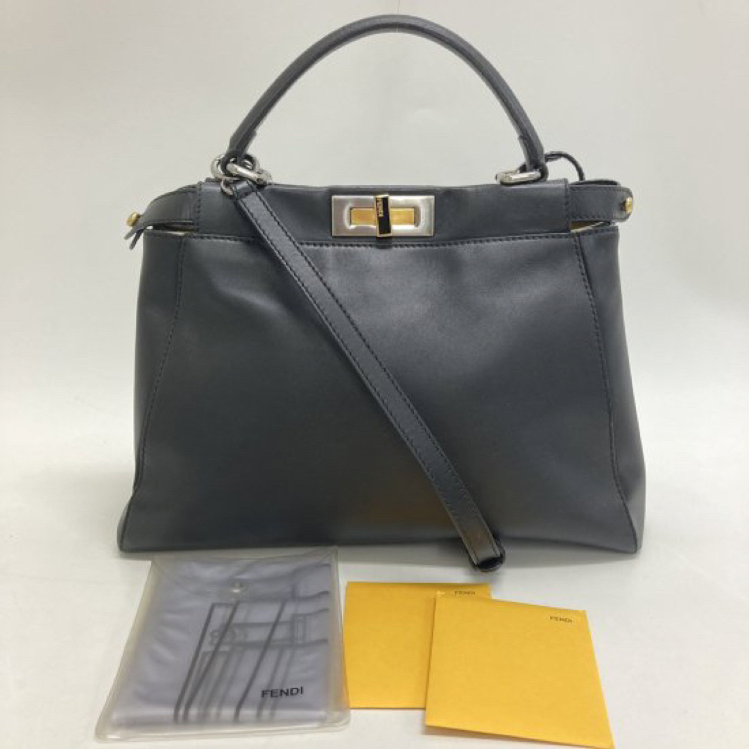 FENDI ピーカブー レギュラー 2WAY ショルダーバッグレザー