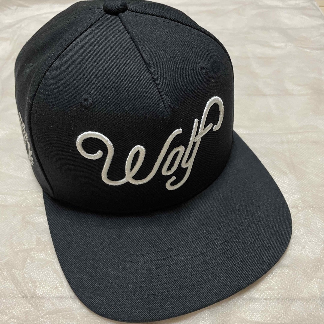 wolf キャップ cap exo sum ユニセックス　ブラック メンズの帽子(キャップ)の商品写真