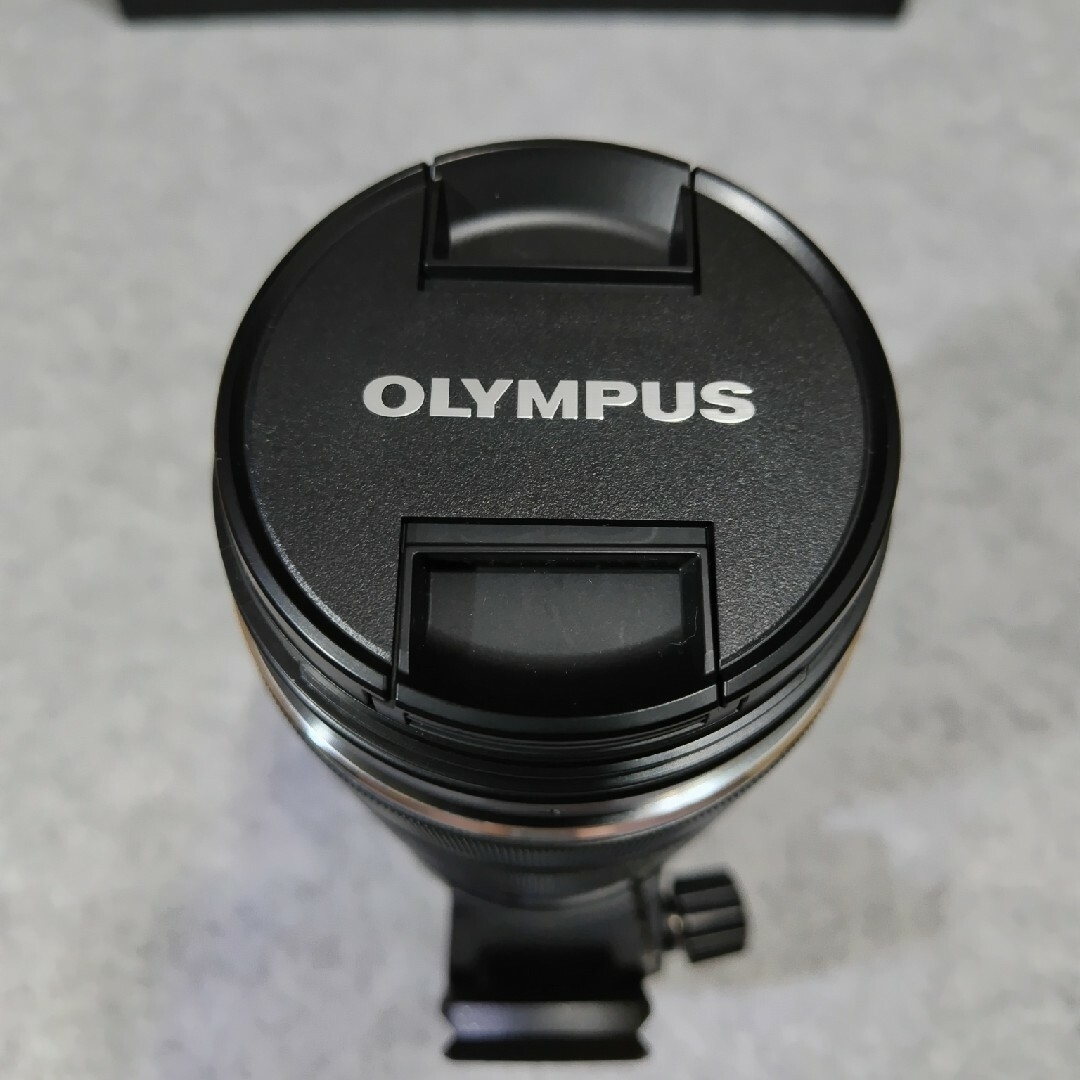 OLYMPUS(オリンパス)のOLYMPUS ズームレンズ M ED100-400F5.0-6.3 IS スマホ/家電/カメラのカメラ(その他)の商品写真