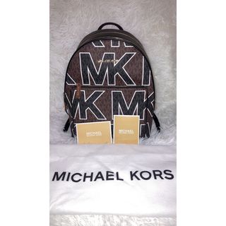 マイケルコース(Michael Kors)の【極美品】MichaelKors リュック ロゴデザイン(リュック/バックパック)