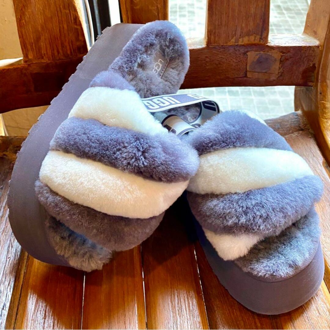 完売しました。。。✨④超美品✨24⇒～24.5素足✨UGG✨ディスコ ストライプ