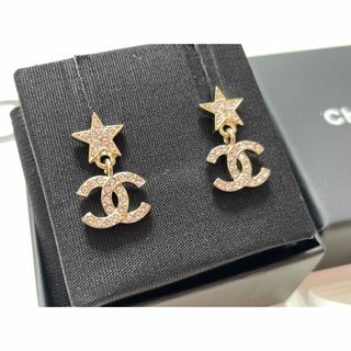 CHANEL♡新作 星 スター ピアス ココマーク-