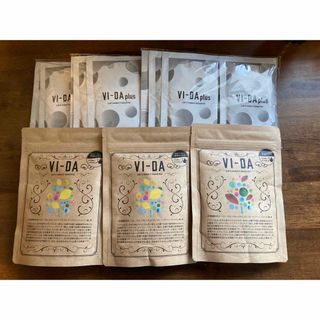 ヴィーダプラス(VIDA＋)の【最終値下げ】VI-DA VI-DA plas(ダイエット食品)