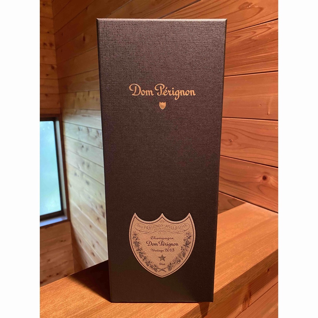 Dom Pérignon(ドンペリニヨン)のDom Perignon☆ドンペリニヨン☆vintage 2013☆ヴィンテージ 食品/飲料/酒の酒(シャンパン/スパークリングワイン)の商品写真