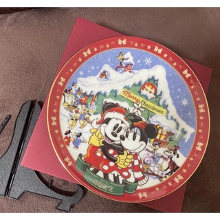 ディズニー(Disney)の数量限定販売　東京ばな奈×ミッキー＆フレンズ＜クリスマス＞限定  プレート(食器)