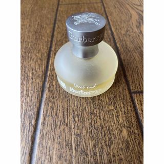 バーバリー(BURBERRY)のBURBERRY「Week end」FOR WOMAN 30ml(香水(女性用))