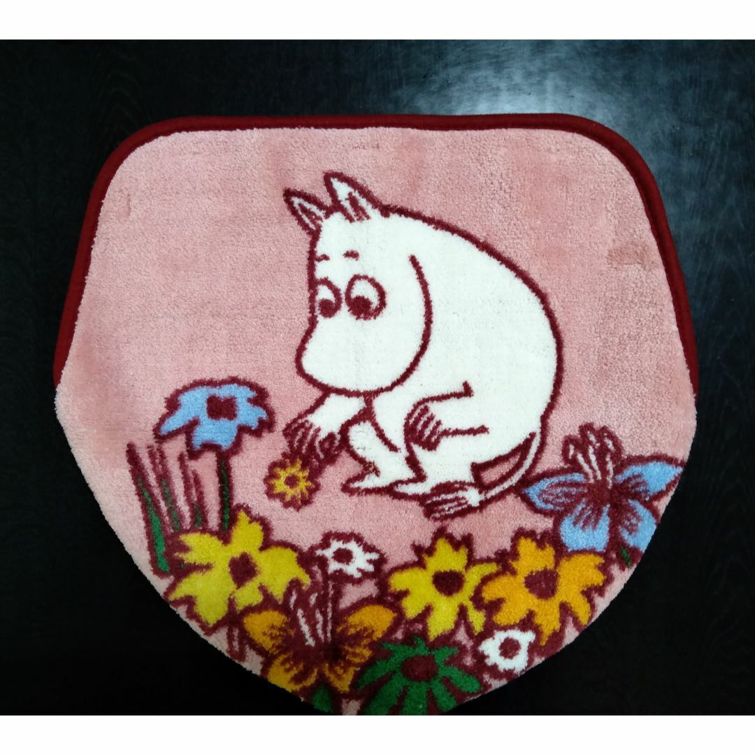 MOOMIN(ムーミン)のムーミン　トイレタリーセット　(リトルミイ/レッド)　新品・未使用 インテリア/住まい/日用品のラグ/カーペット/マット(トイレマット)の商品写真